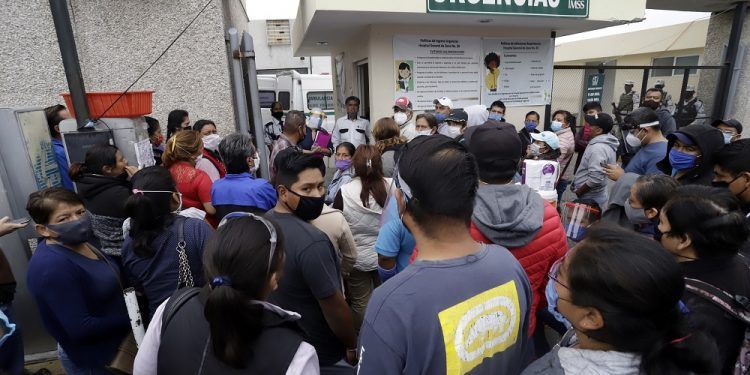 Puebla no reporta afectaciones por el sismo; evacuaron hospitales y oficinas