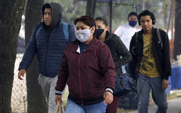 Trabajadores de VW e industria reinician actividades en alerta máxima por COVID-19