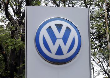 Reporta Volkswagen 17 fallecidos en crisis sanitaria; 10 por COVID-19