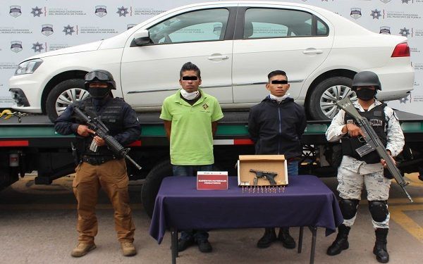 Pareja de ladrones de comercios fue asegurada en Puebla