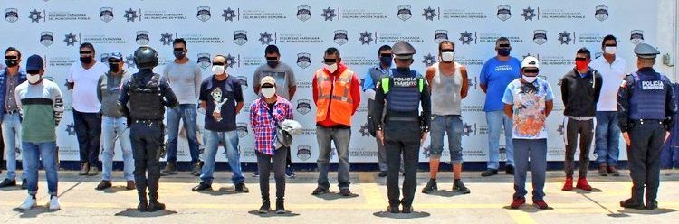 Caen 16 presuntos extorsionadores del transporte público en la capital de Puebla