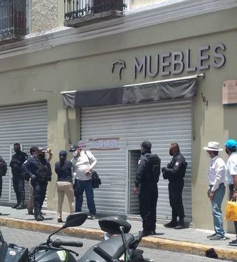 Clausura gobierno del estado negocios en Atlixco
