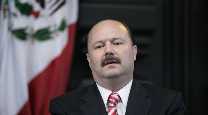 César Duarte, exgobernador de Chihuahua, es detenido en EE.UU.