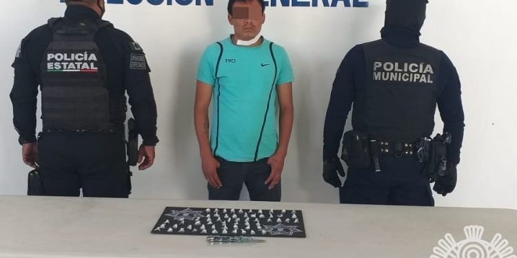 Integrante de «Los Hermanos Rosales» es detenido con 60 dosis de droga en Tehuacán