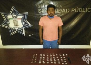 Sujeto con 60 dosis de droga fue asegurado en Venustiano Carranza, Puebla