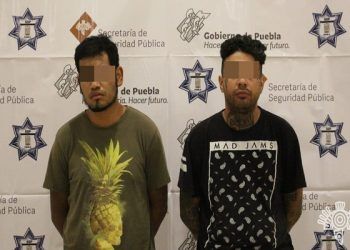 Pareja compraba droga en Puebla para venderla en Veracruz; fueron detenidos