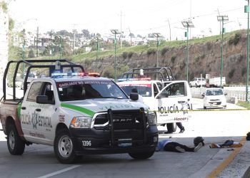 Muere motociclista al derrapar sobre Periférico Ecológico