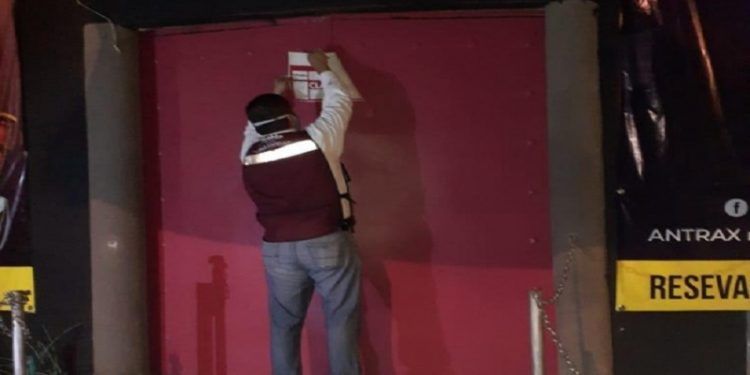 Club nocturno es clausurado tras ignorar contingencia por COVID-19 en Puebla