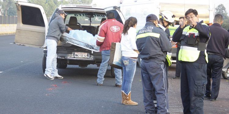 Hombre murió atropellado en la autopista Puebla-Orizaba