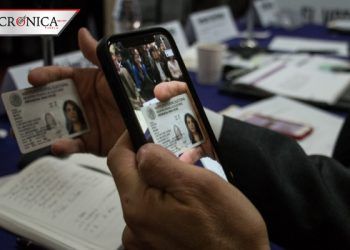 Usuarios de Twitter festejan el 65 aniversario del voto femenino en México