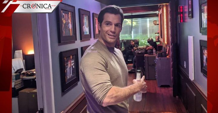 Redes reaccionan al video de Henry Cavill armando una computadora gamer