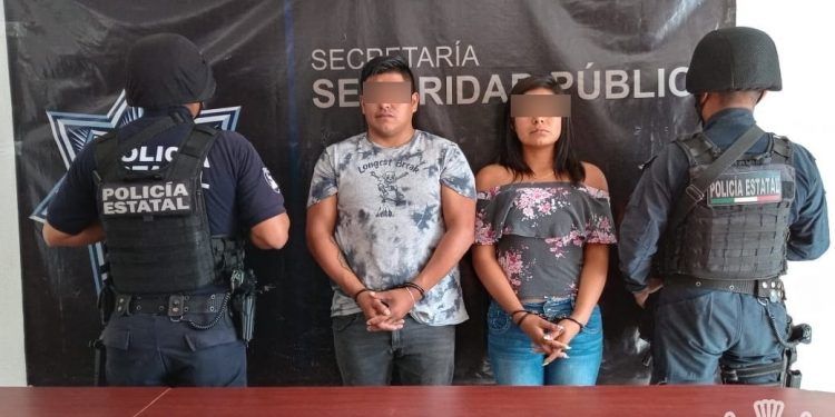 Pareja de vendedores de autopartes robadas fue detenida en Xochimehuacán