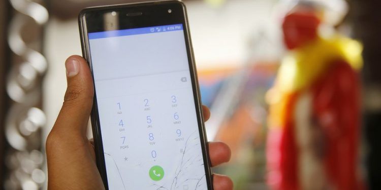 Extorsionan a alcaldes poblanos mediante Facebook