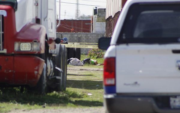 SSC Puebla localiza cadáver embolsado en Santa María Xonacatepec
