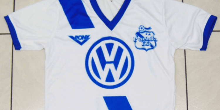 Playeras que marcaron época / Las más queridas y las más odiadas