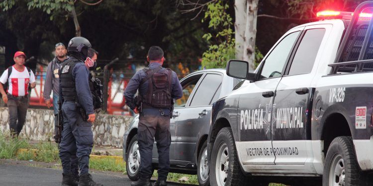 Elemento de la Guardia Nacional genera movilización en la carretera Puebla-Tlaxcala 