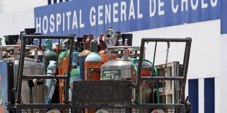 Puebla supera los 14 mil casos de COVID-19 y suma mil 922 decesos