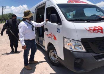 Por sobrecupo de pasajeros Secretaría de Movilidad infracciona a 54 unidades