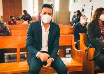 Carlos Rivera canta a la Virgen de la Caridad en Tlaxcala
