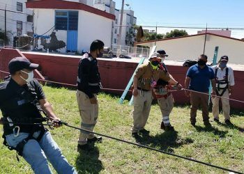 En Cuautlancingo capacitan a personal de Bomberos y Protección Civil