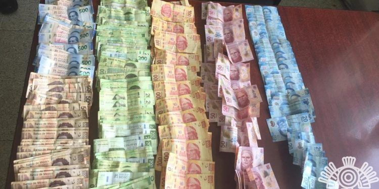 SSP localiza más de 50 mil pesos, celulares y droga en área femenil del Cereso de Puebla