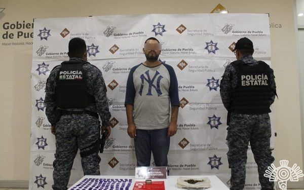 Huachicolero y asaltante de camiones de carga es detenido en Puebla
