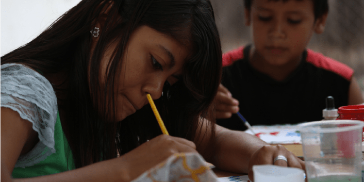 La lista escolar sobrepasaría los 12 mil pesos por tecnología