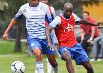 Carlos Torres, amor y odio en Puebla