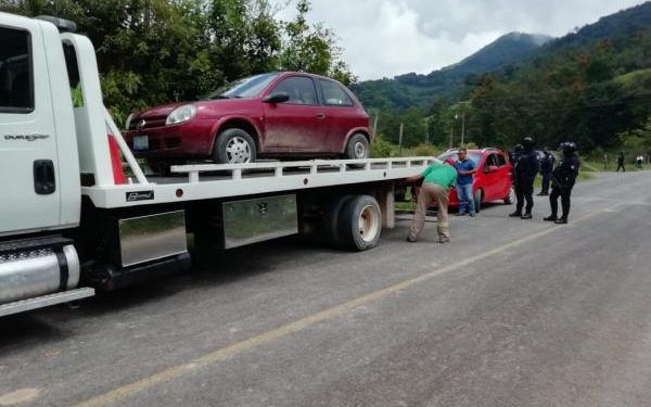 Secretaría de Movilidad y GN detienen unidades pirata en Ahuacatlán