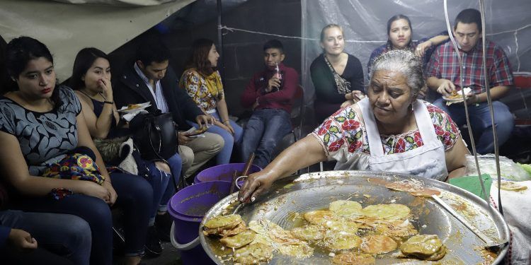 No habrá ambulantes en el Centro Histórico en celebración del 16 de septiembre: Segom