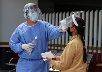 En personal médico, 85 decesos por el virus