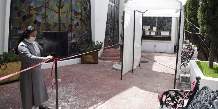 Templos vuelven a abrir hoy, pero acatando los protocolos