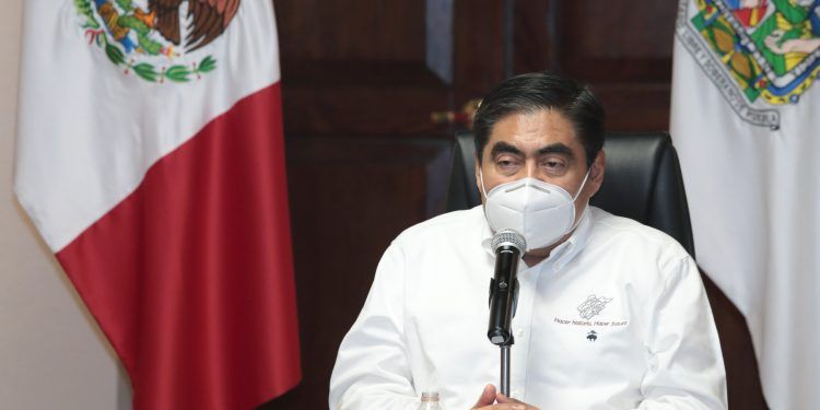 Barbosa pide a gobernadores no utilizar la pandemia con fines políticos