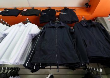 Uniformes escolares gratuitos en Puebla se entregarán en septiembre
