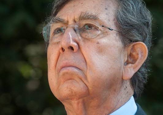 Cuauhtémoc Cárdenas dio positivo a Covid-19, revela AMLO 