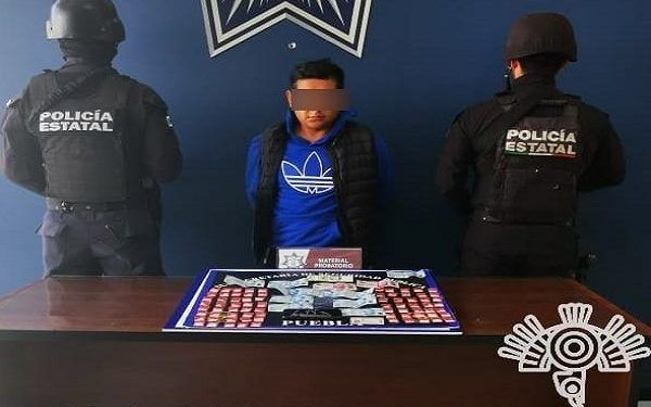 Policía Estatal detiene a vendedor de droga de la banda de «El Pelón» en Puebla