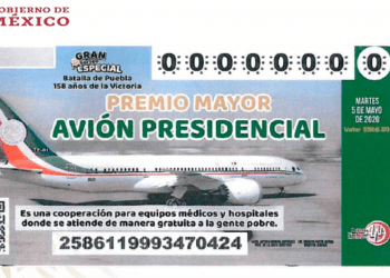 Ganan tres escuelas de Puebla sorteo del avión presidencial