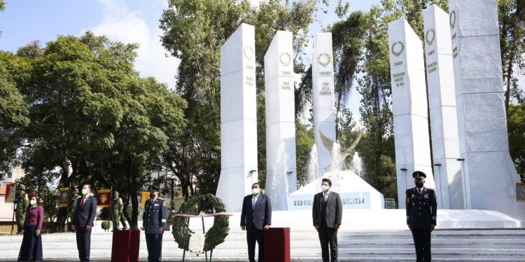 Miguel Barbosa preside ceremonia conmemorativa a la gesta de los Niños Héroes