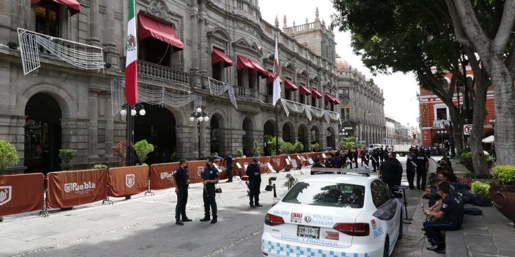 Barbosa exhorta a celebrar fiestas patrias con responsabilidad para evitar contagios de COVID-19