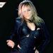 Fey luce sensual figura al anunciar su nuevo video musical