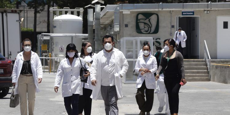 México suma 66 mil 329 muertes por Covid-19