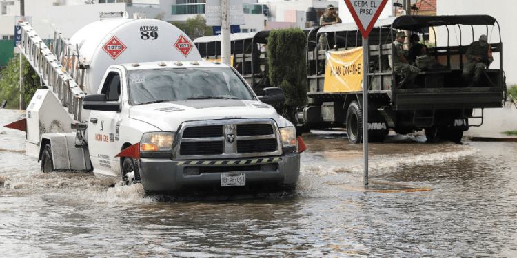 Al triple, las inundaciones y sin modo de afrontarlas