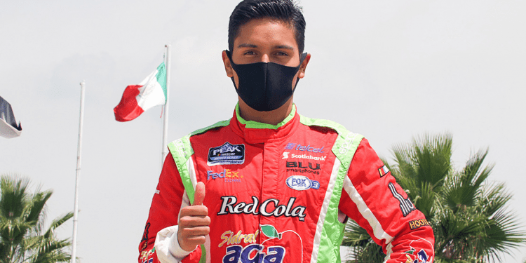 Juan Manuel González, un bólido en la Nascar