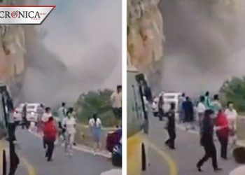 Captan en TikTok derrumbe de una montaña en Asia (VIDEO)
