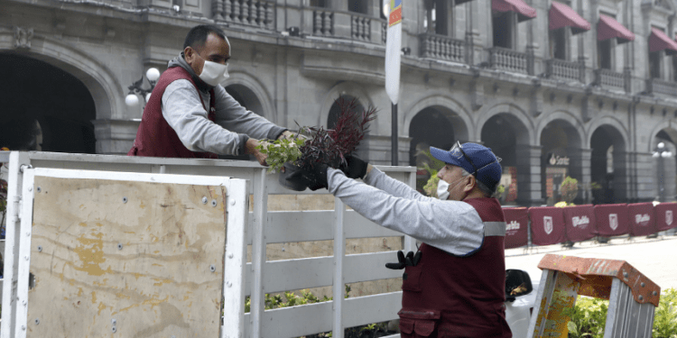 Denuncias formales contra tres exfuncionarios