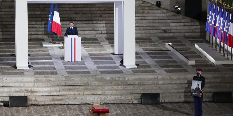 En Francia, ¡las luces no se apagan!