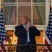 Trump sale del hospital, pero “no está fuera de peligro”, advierten sus médicos