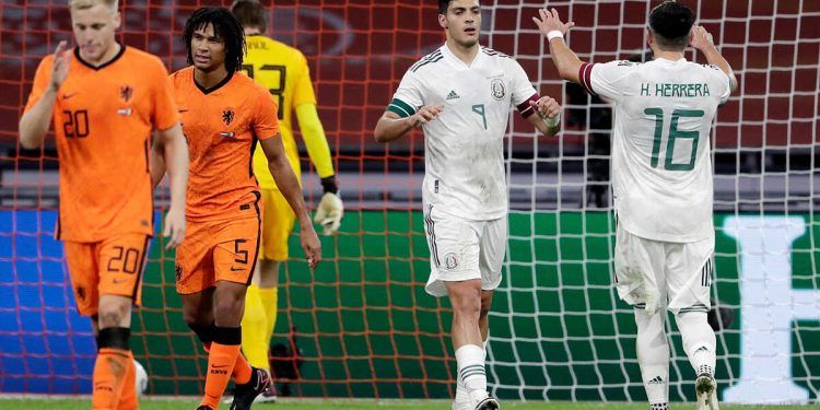 Se consuma la venganza del “no era penal”, México 1-0 a Holanda