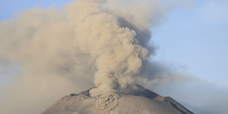 C volcan-popocatepetl-440528