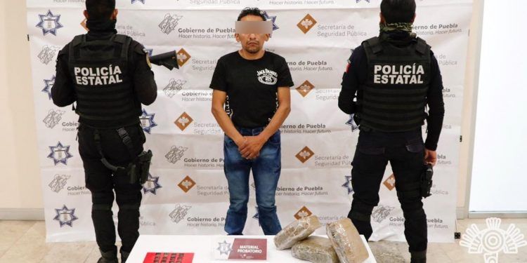SSP detiene a sujeto que transportaba droga de Hidalgo a Puebla